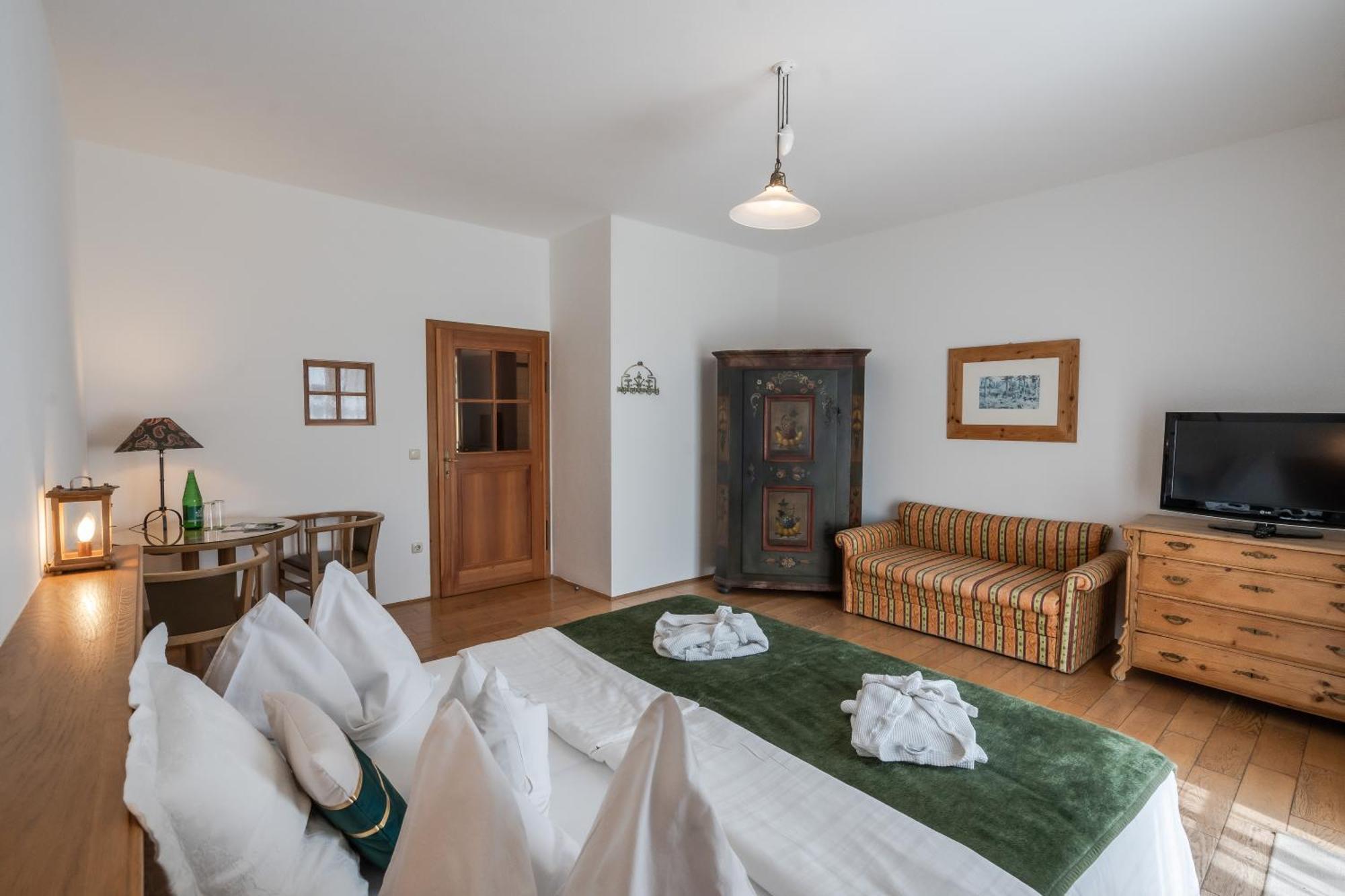 Hotel Roemerstein Fürstenfeld Eksteriør bilde