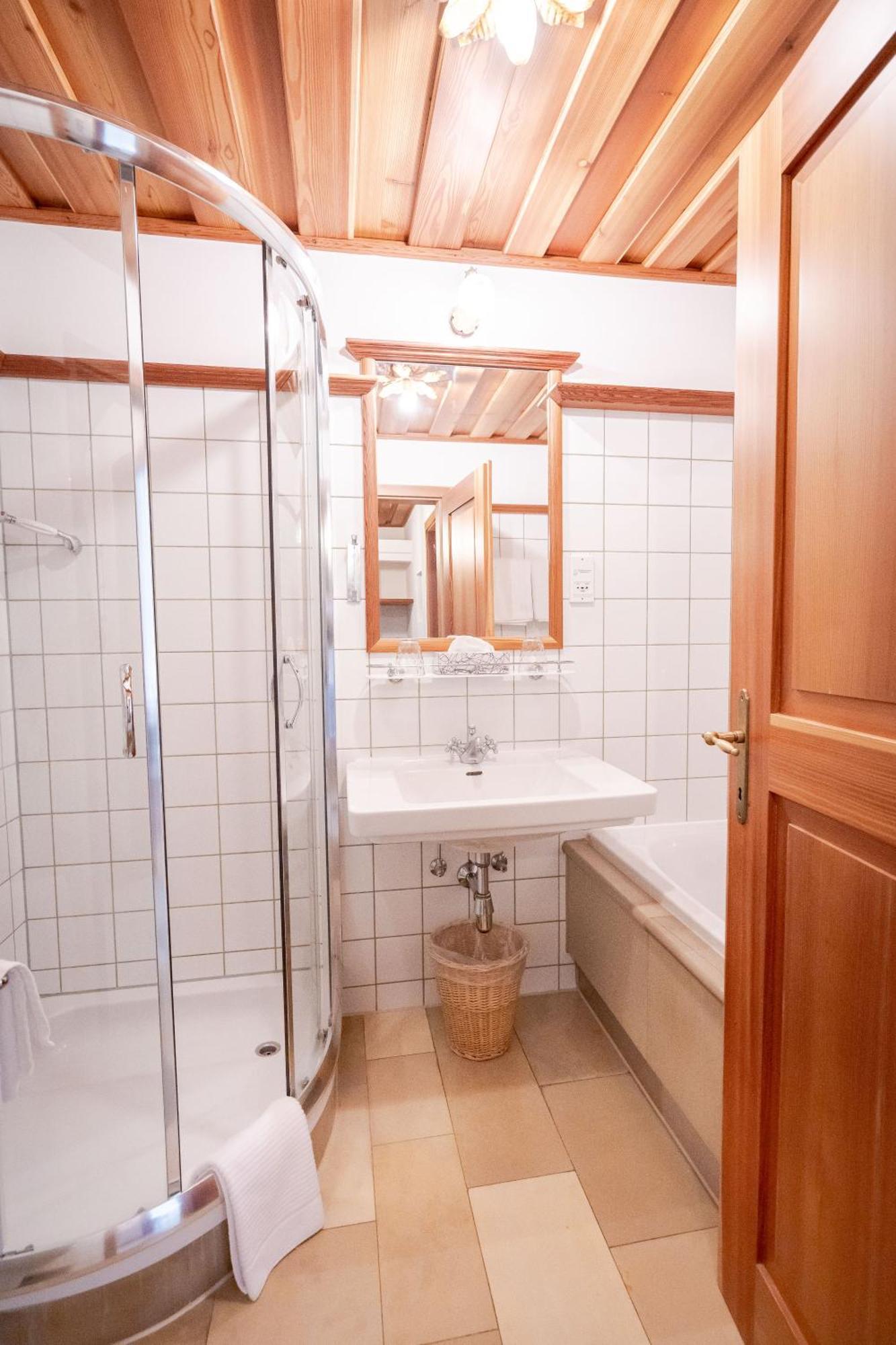 Hotel Roemerstein Fürstenfeld Eksteriør bilde